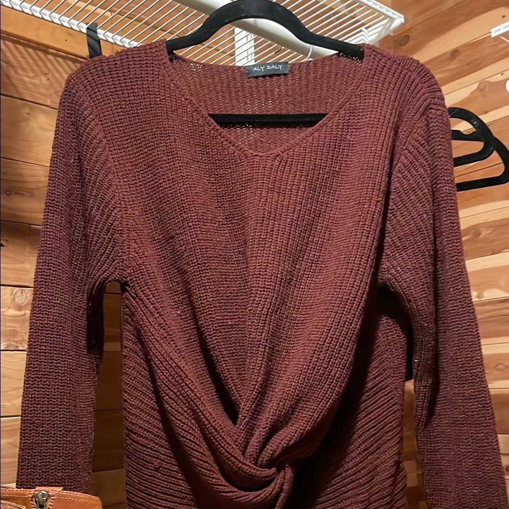 Women's Burgundy Sweater